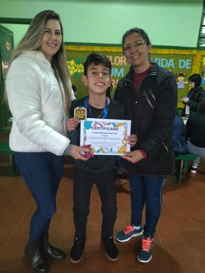 Escola Padre Gerson Galvino de Laranjeiras entrega Certificados e Medalhas aos Alunos Pelo 1Âº Lugar no IDEB 2024